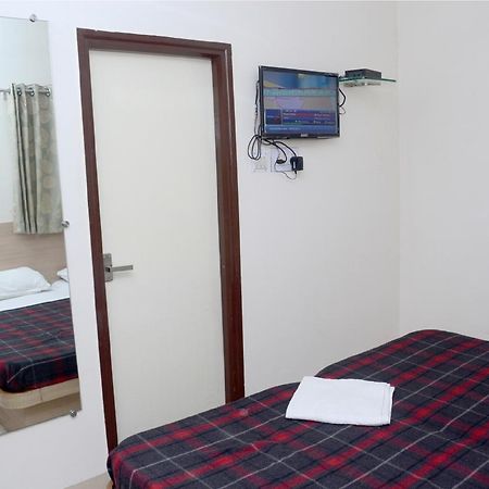 Hotel Kuber Nagpur Exteriör bild